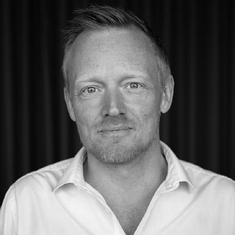 @adampnielsen